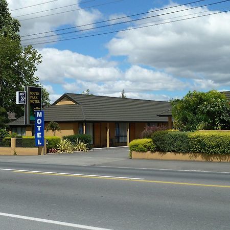 South Park Motel มาสเตอร์ตัน ภายนอก รูปภาพ