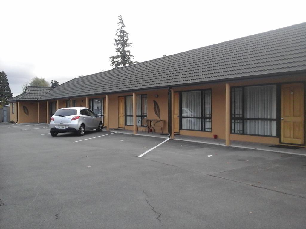 South Park Motel มาสเตอร์ตัน ภายนอก รูปภาพ