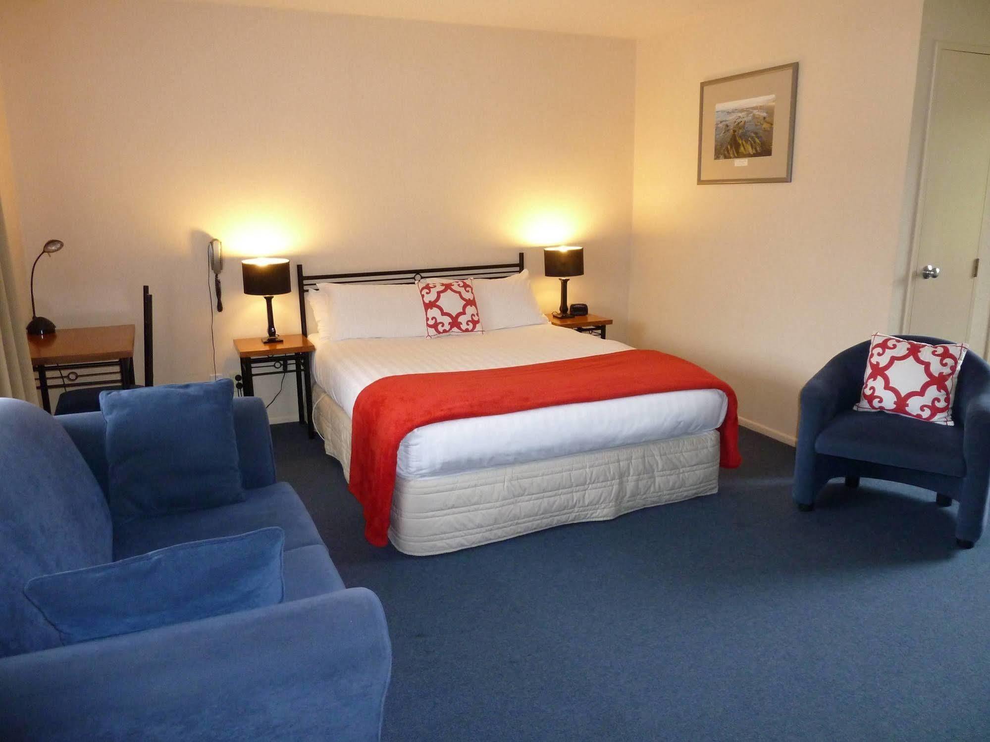 South Park Motel มาสเตอร์ตัน ภายนอก รูปภาพ